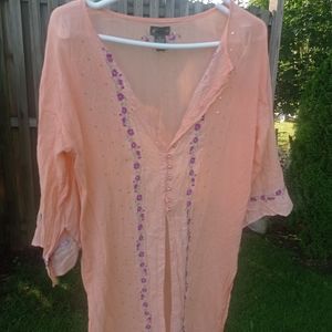 Anthropologie embroidery tunic